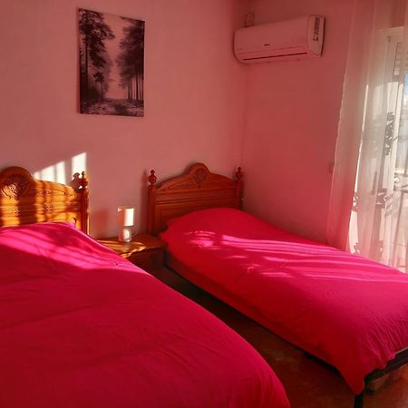 A Room With A Sun View Orihuela Esterno foto